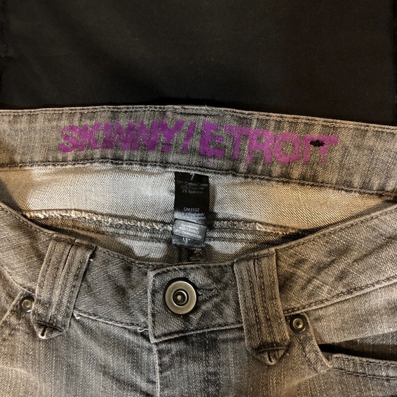 G21 straight leg grey low-rise jeans - Picture 5 of 6